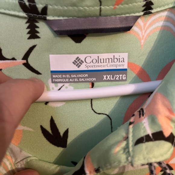 Columbia Men's Light Green Fishing Print Shirt - Picture 3 of 8